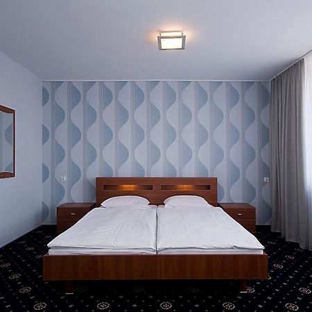 Hotel Naramowice Poznań Exterior foto