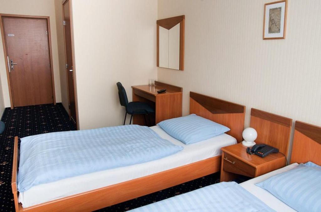 Hotel Naramowice Poznań Quarto foto